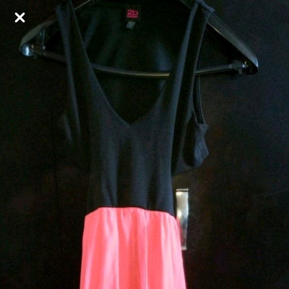 Formal Black and Pink Dress - Picture 4 of 6